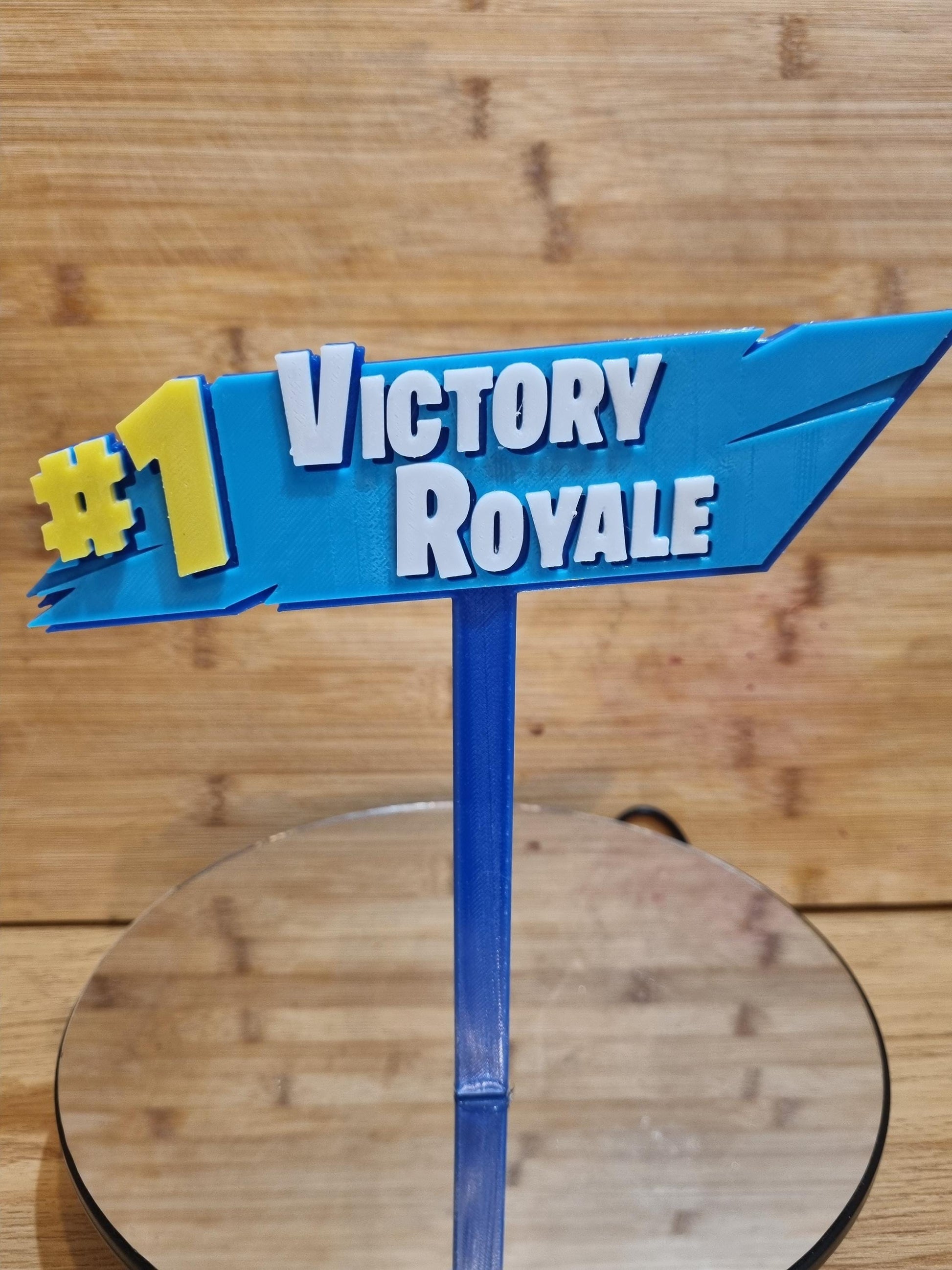 Fortnight Victory Royale 3D sign and cake topper with base - 100% FDA food safe - gamers birthday