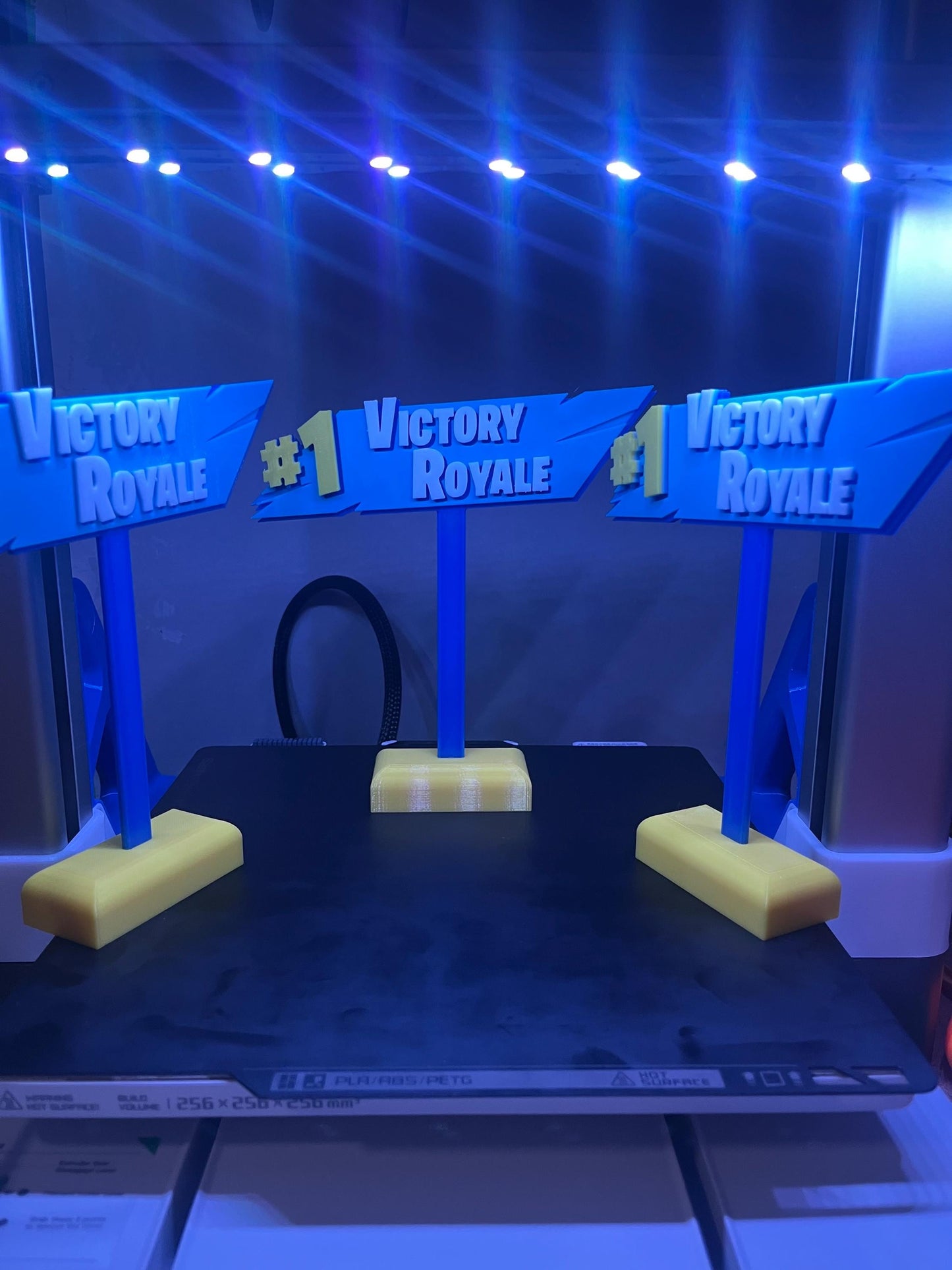 Fortnight Victory Royale 3D sign and cake topper with base - 100% FDA food safe - gamers birthday