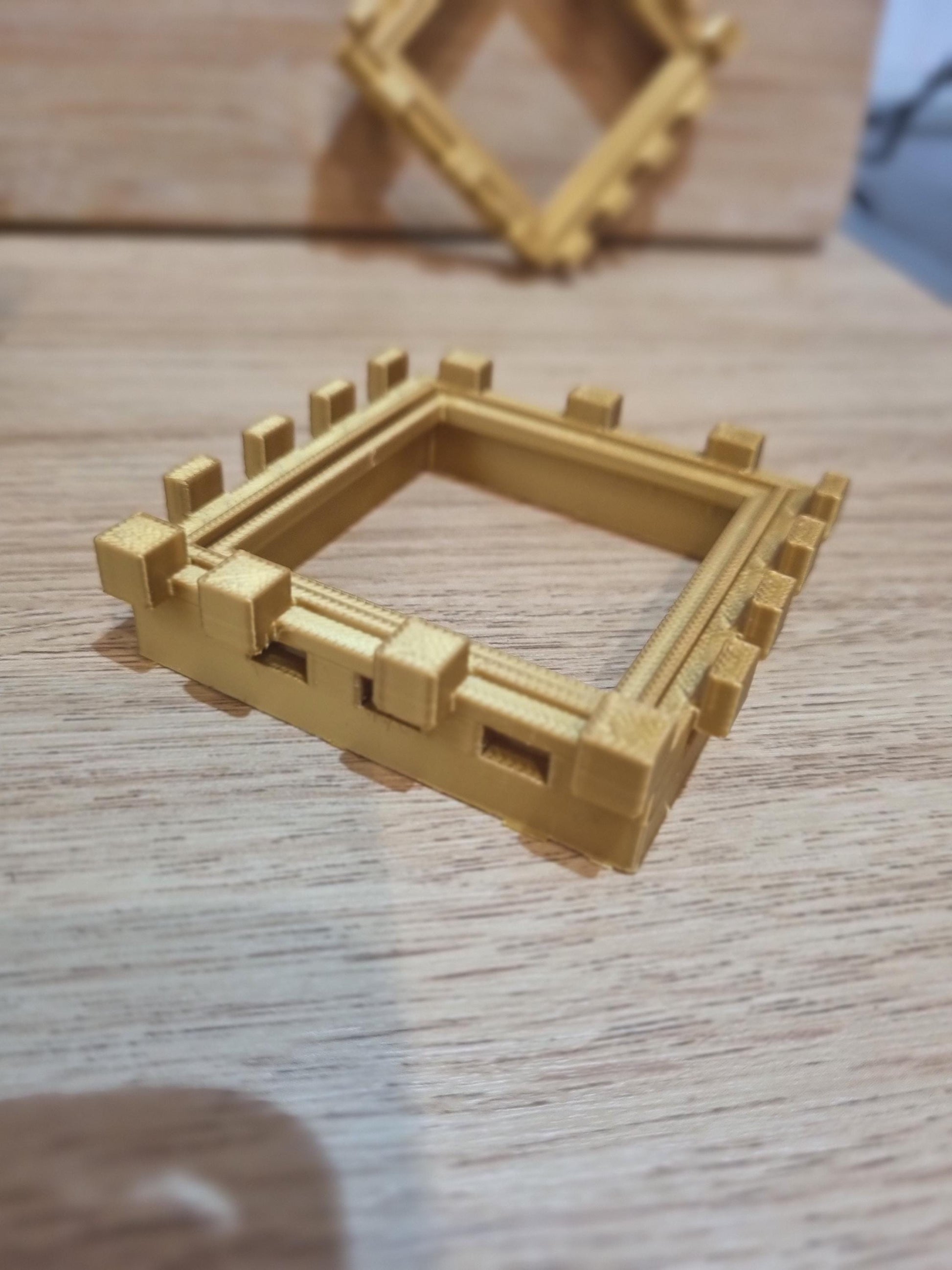 Minecraft TechnoBlade mini crown in Gold. Also available, Wearable Minecraft crown, not just a small prop!