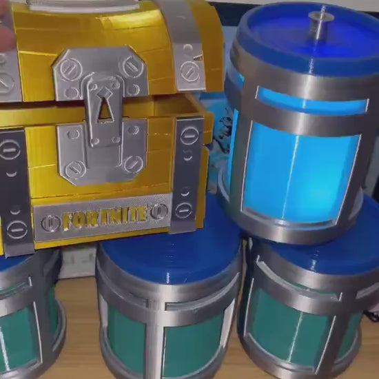 Personalised Gold Shiny Money Box Piggy Bank loot chest Gamers and Pirates.