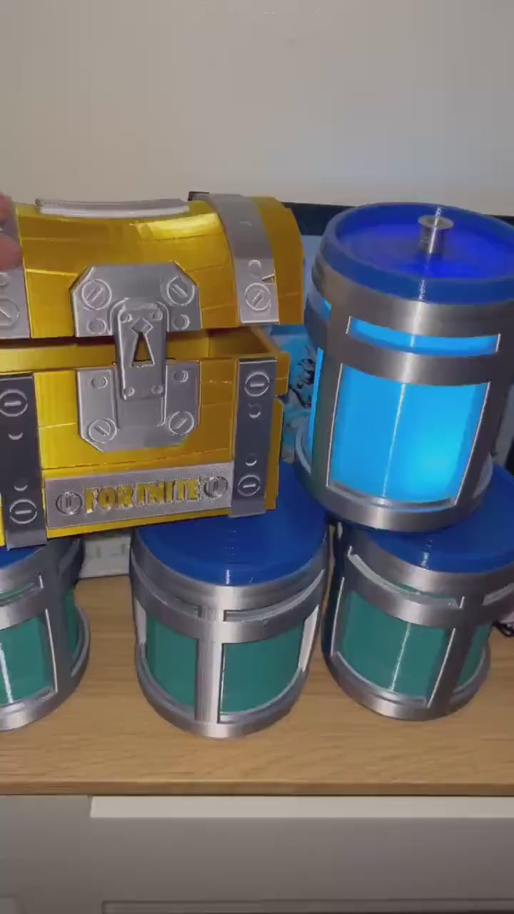 Personalised Gold Shiny Money Box Piggy Bank loot chest Gamers and Pirates.